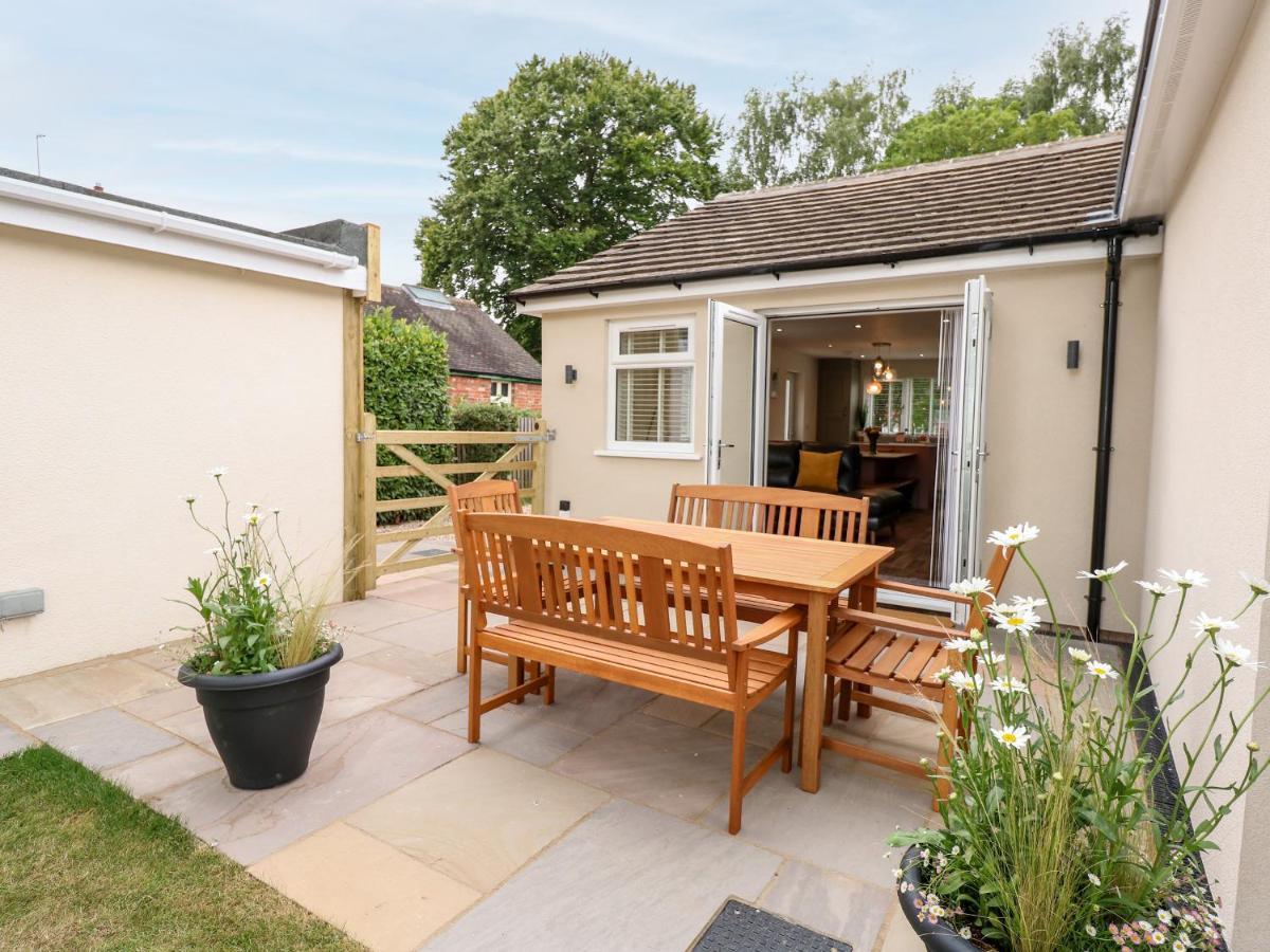 Daisy Tree Cottage Вудхолл Спа Экстерьер фото